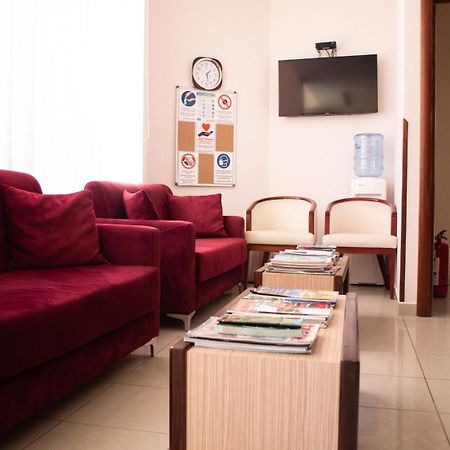 Alvero Hotel Përmet Екстериор снимка